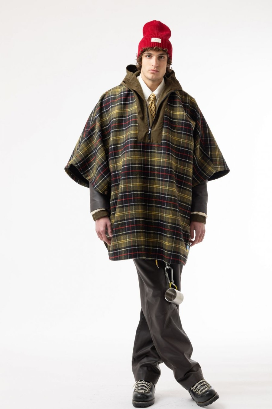 Abbigliamento LC23 | Cape Coat Check